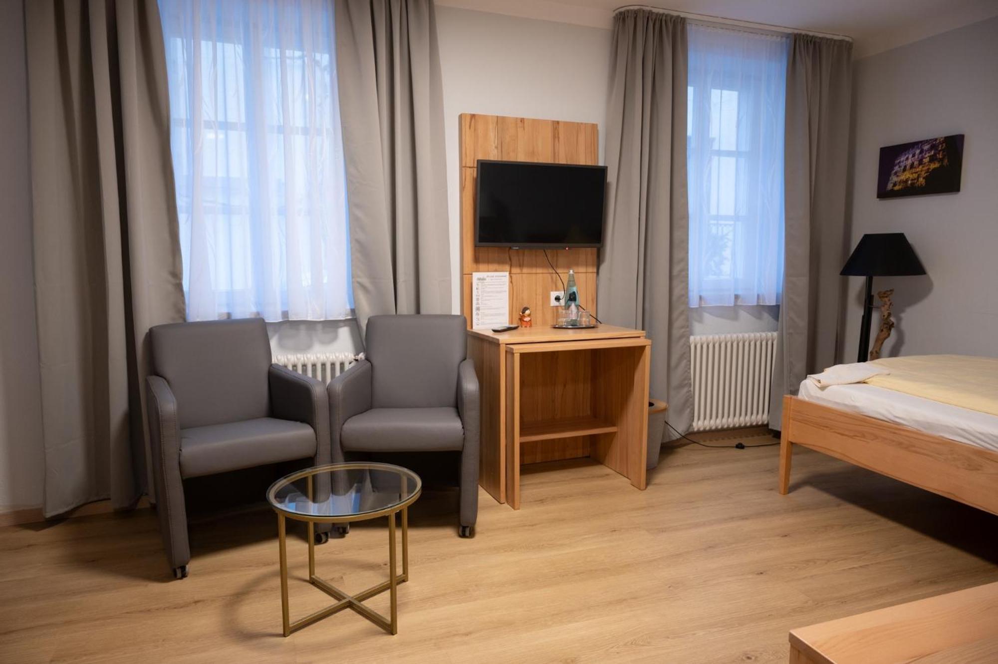 Hotel & Cafe Ritter Von Boehl 다이데스하임 외부 사진