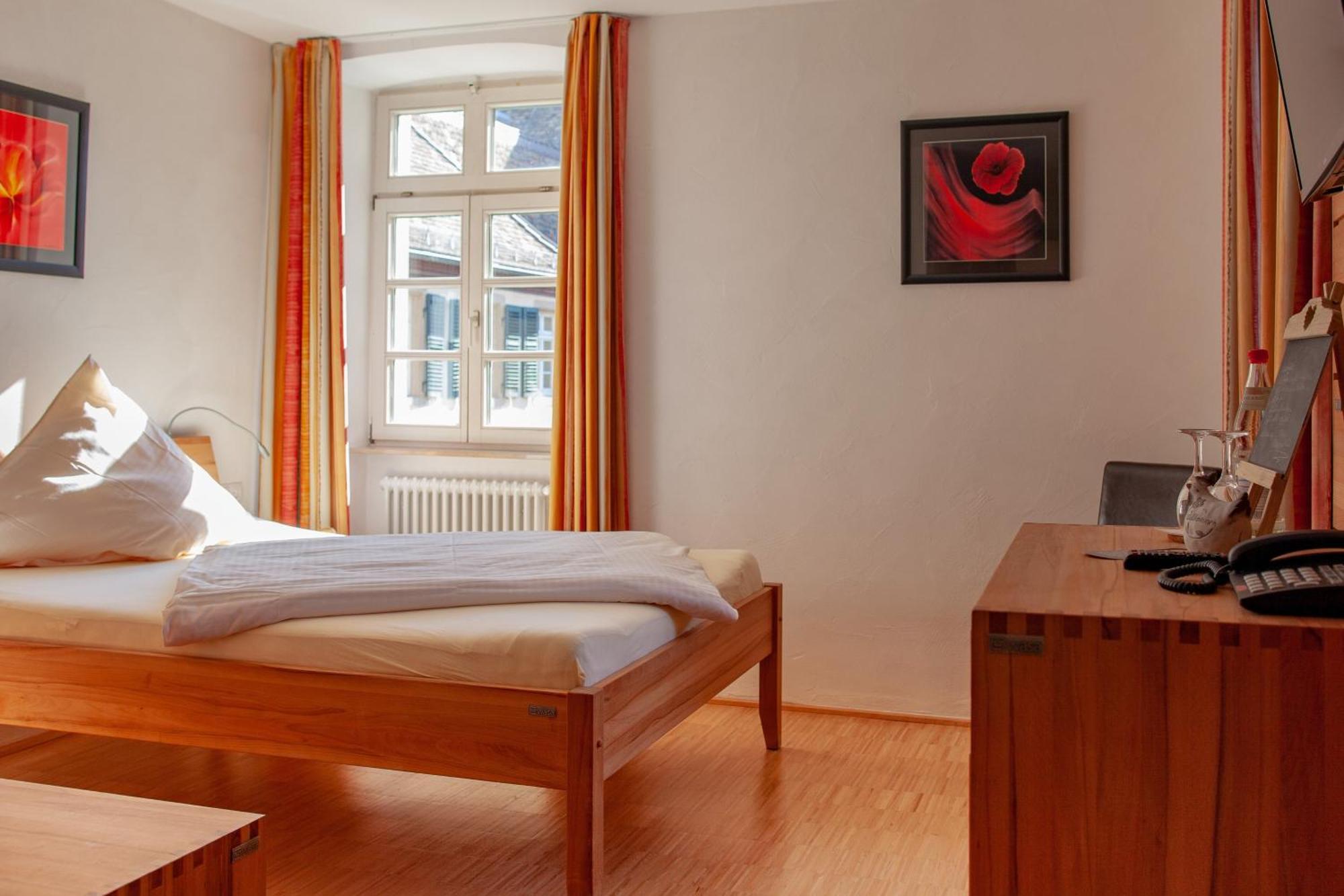Hotel & Cafe Ritter Von Boehl 다이데스하임 외부 사진