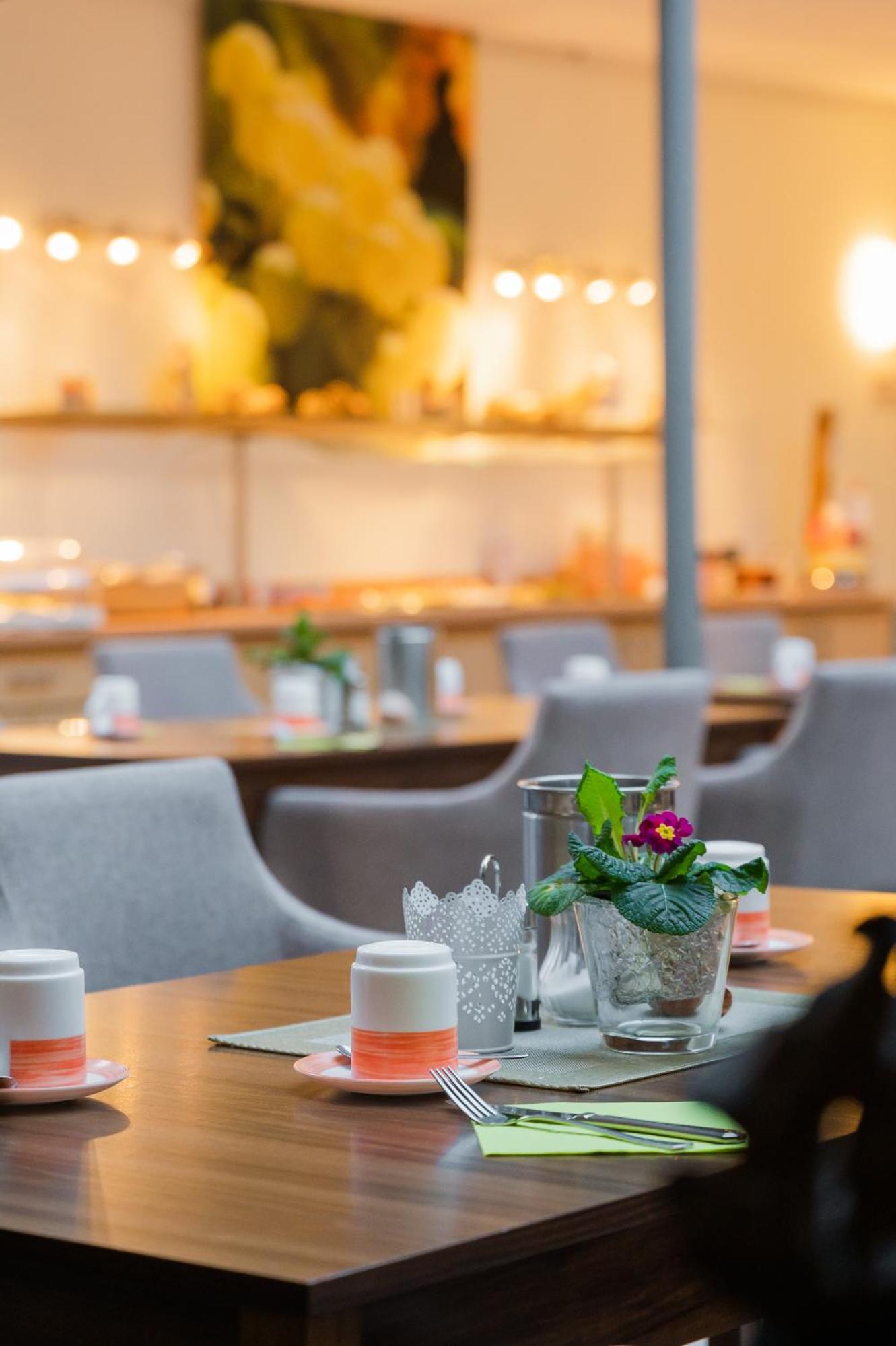 Hotel & Cafe Ritter Von Boehl 다이데스하임 외부 사진